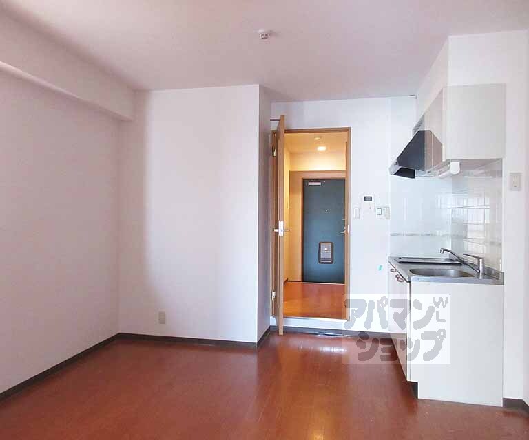 居室・リビング　広々とした洋室です