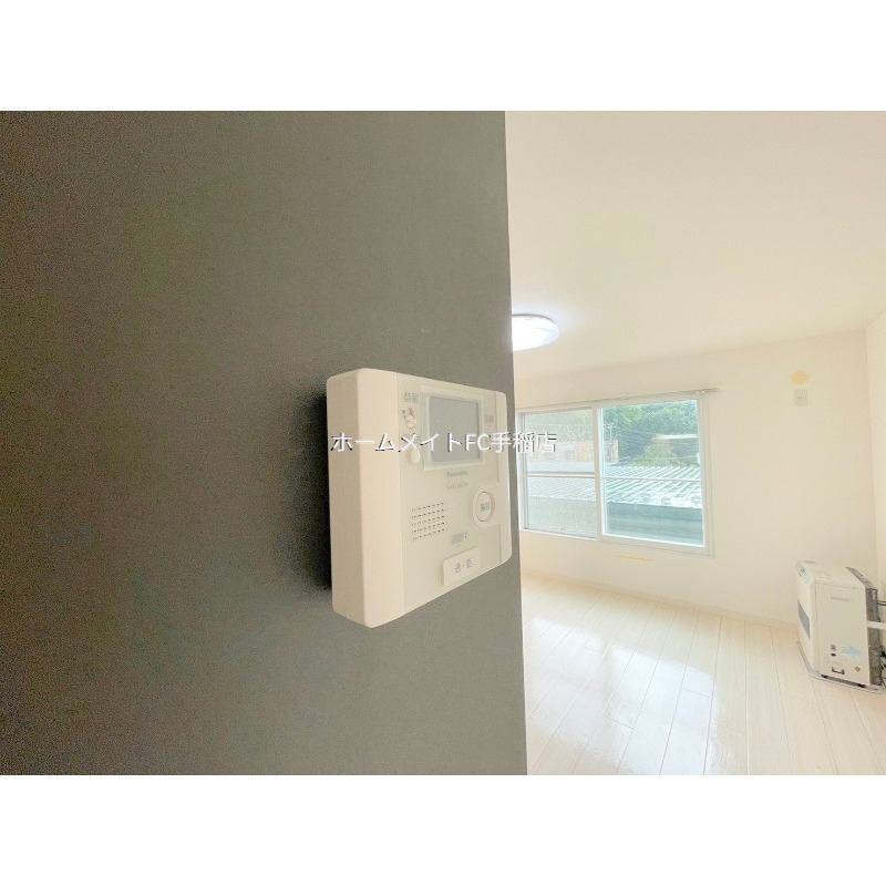 セキュリティ　ＴＶ付インターホンです♪