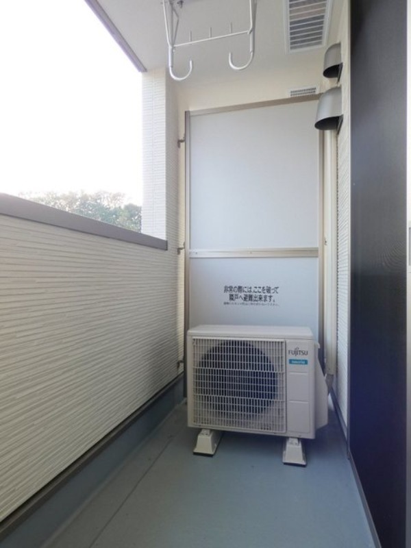 バルコニー　図面と現状に相違がある場合には現状を優先