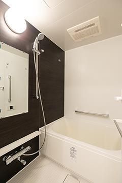 バス・シャワールーム