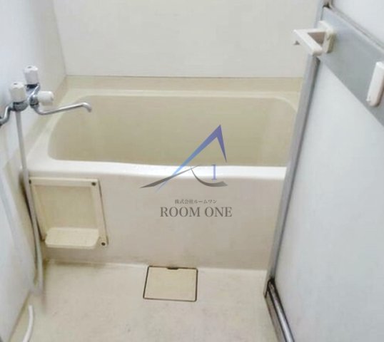 バス・シャワールーム　お風呂です。