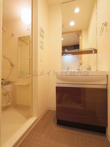 洗面設備　プレサンス大阪城公園ネクサス