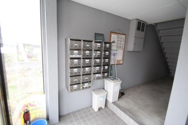 エントランス　※同物件別室※