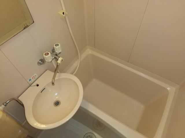 バス・シャワールーム　同仕様