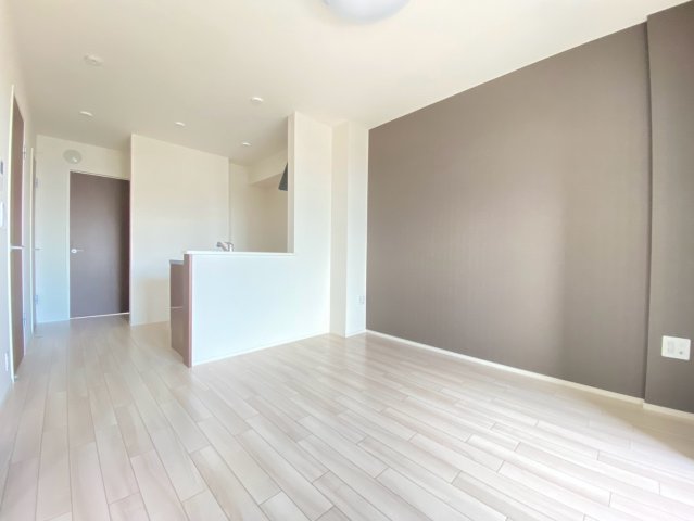 居室・リビング　※同タイプの写真となります。