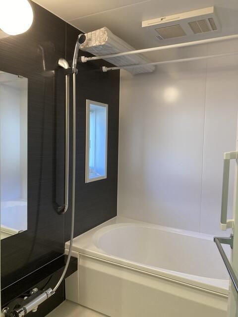 バス・シャワールーム　■浴室暖房乾燥機能付きバス♪■追焚機能あり！