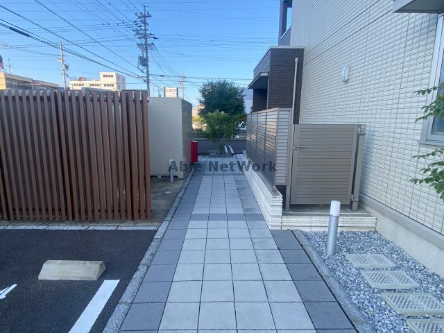 エントランス　エントランス部分