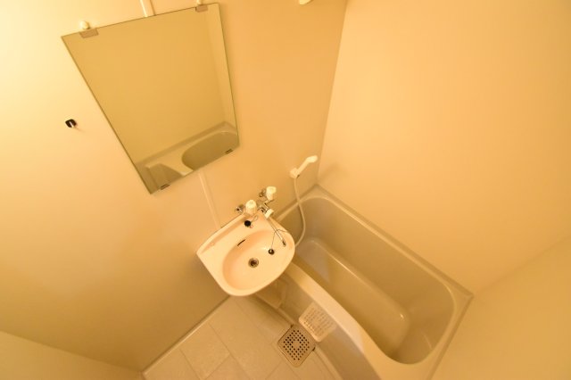 バス・シャワールーム　同仕様写真