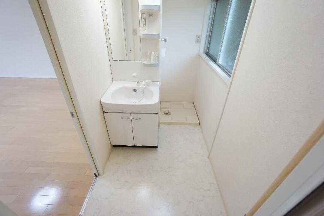 洗面設備　洗面所