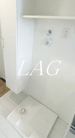 その他設備　室内洗濯機置場になります。