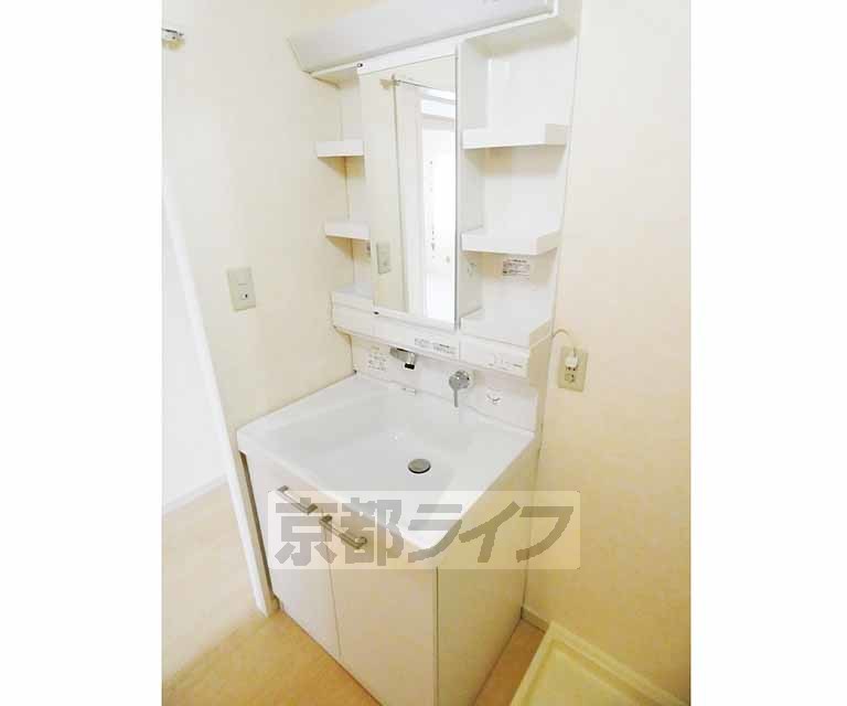 洗面設備　シャンプードレッサー