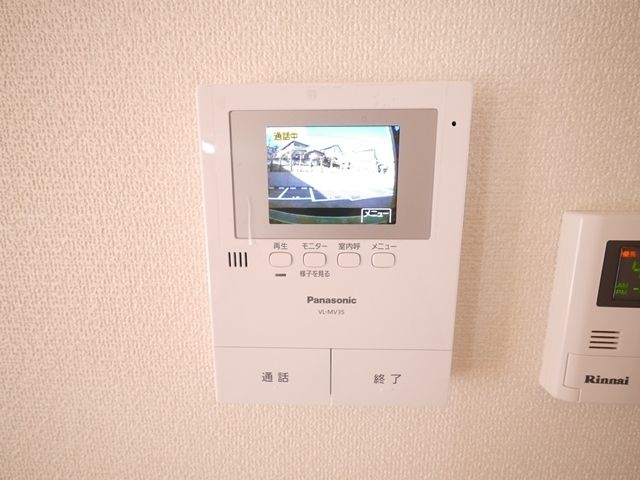 セキュリティ　★モニター付インターホンの様子★