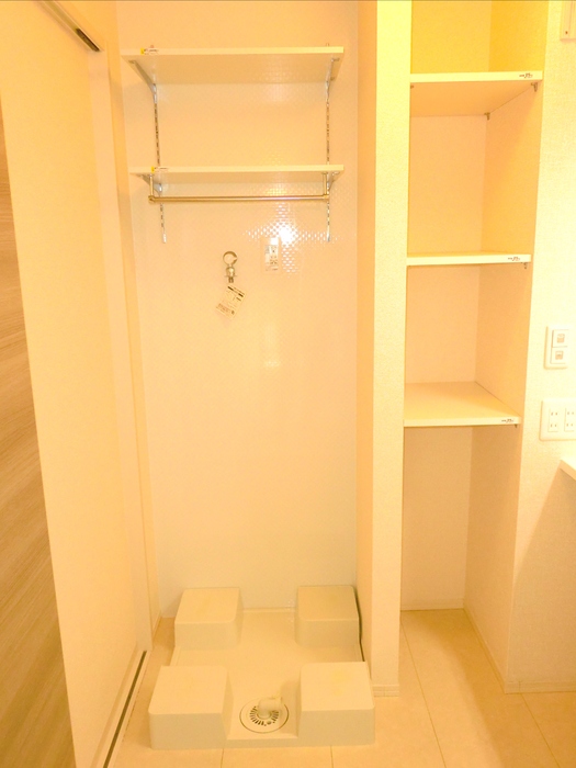 その他設備　室内洗濯機置き場です