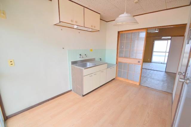 居室・リビング　お問合せはシティホーム海田センター　082-821-2227