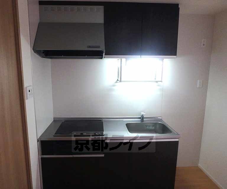 キッチン　お手入れ簡単なＩＨキッチンです