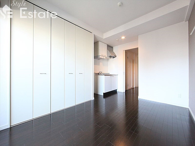 居室・リビング　内装