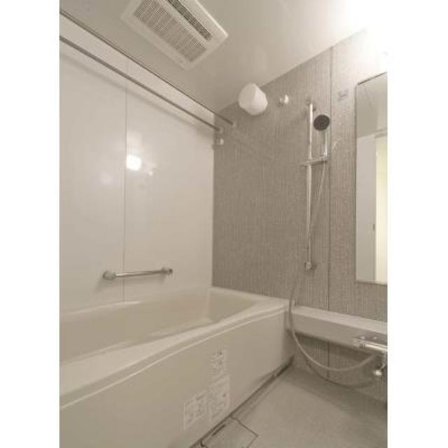 バス・シャワールーム　※写真は同タイプ住戸です。