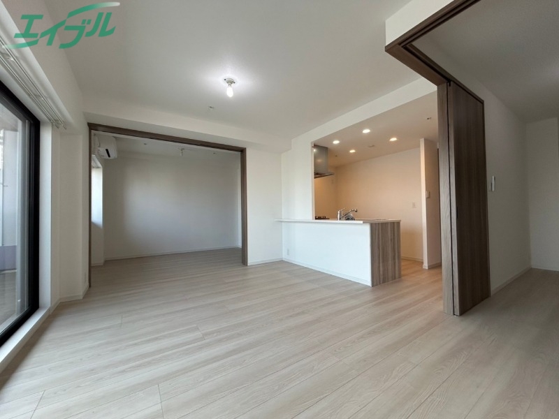 居室・リビング　別部屋同タイプ