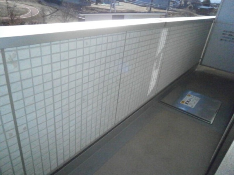 バルコニー　図面と現状に相違がある場合には現状を優先