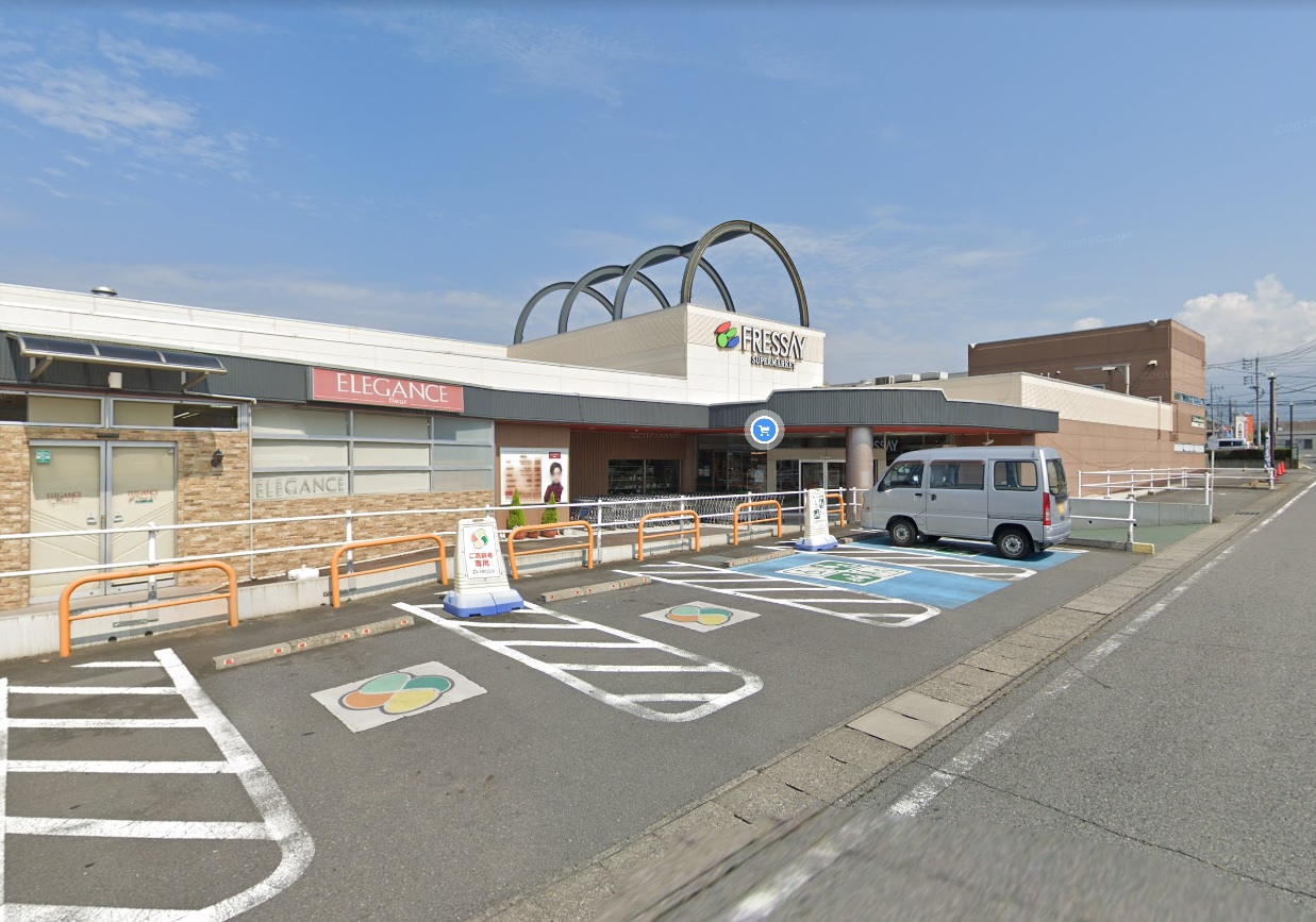 スーパー　フレッセイ大胡店（スーパー）まで626m