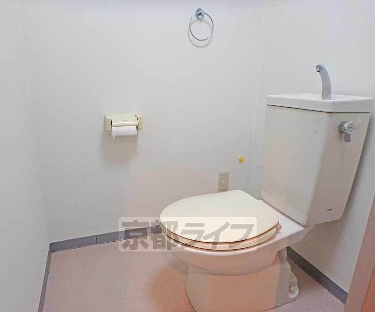 トイレ　清潔感のあるトイレです。