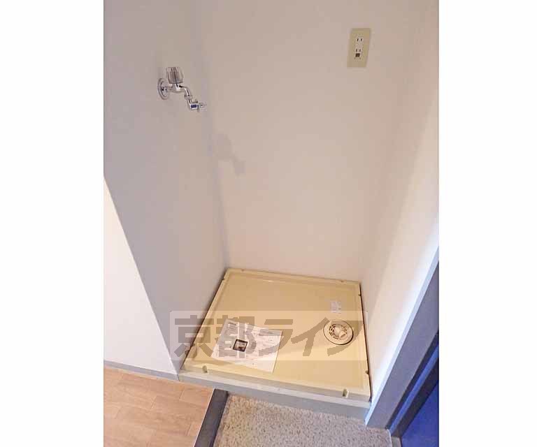 その他設備　洗濯機置き場は室内にあります。