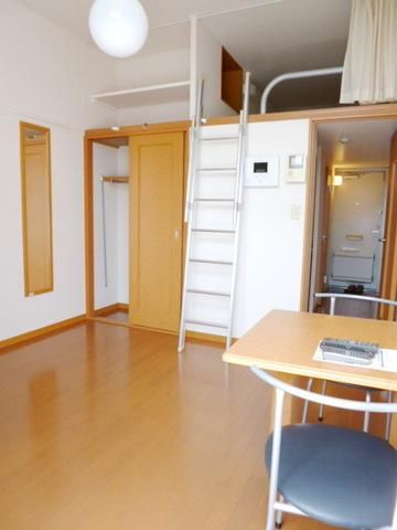 その他部屋・スペース　★家具家電付ですぐに生活ができますね★