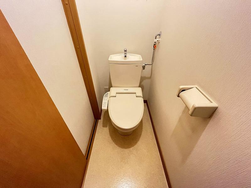 トイレ　トイレ