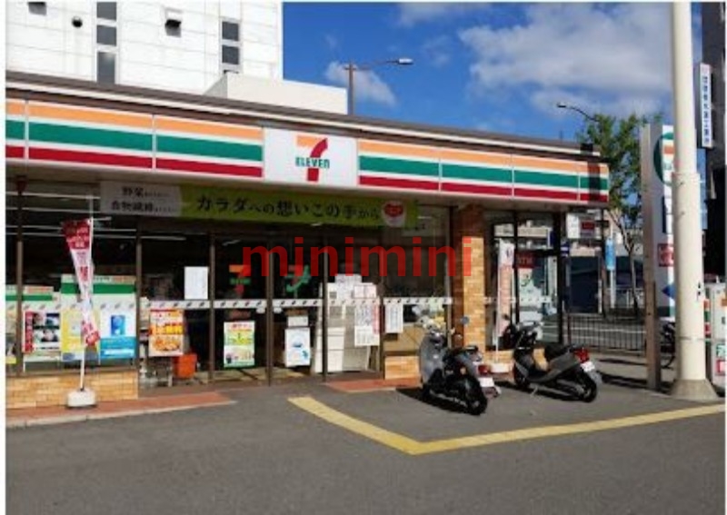 コンビニ　セブンイレブン吹田南金田1丁目店（コンビニ）まで154m