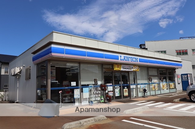 コンビニ　ローソン（コンビニ）まで765m