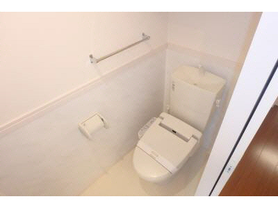 トイレ　同型タイプ