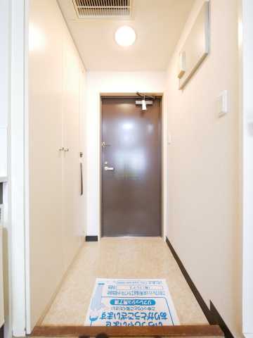 玄関　メゾン大塚の玄関