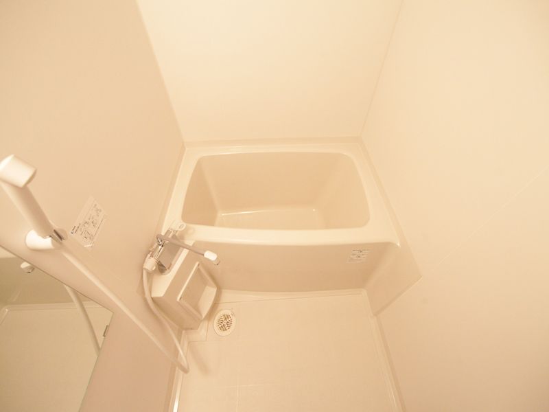 バス・シャワールーム　バスルーム