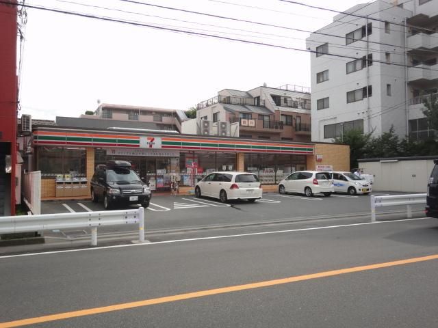 コンビニ　セブンイレブン八王子子安町（コンビニ）まで196m