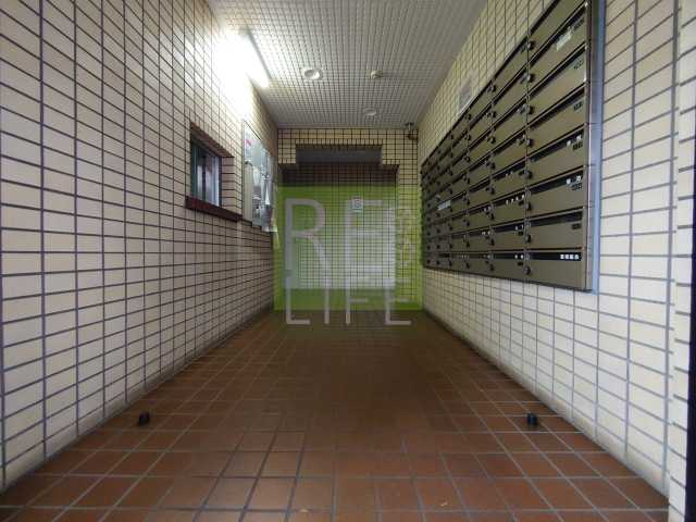 エントランス　リライフ浅草店