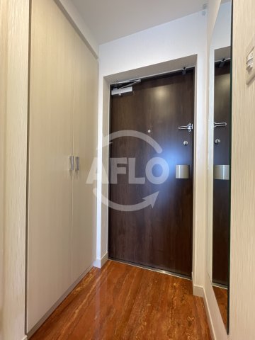 玄関　プレジオ阿波座　玄関