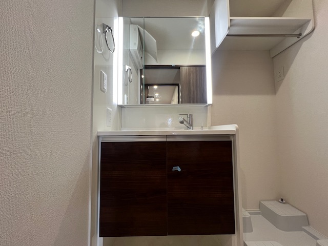 洗面設備　同施工新築参考画像