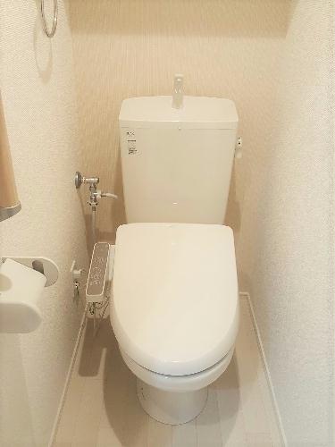 トイレ　撮影１０２号室