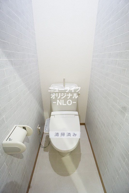 トイレ　快適生活にあると嬉しい温水洗浄便座付き♪