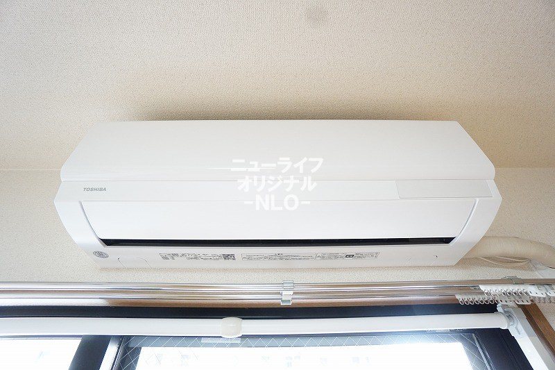 その他設備　夏・冬の快適生活を支えるエアコン1台付き♪