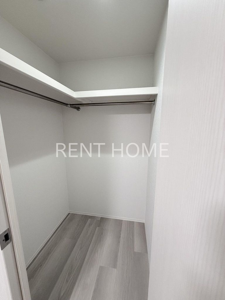 収納　ウォークインクローゼット