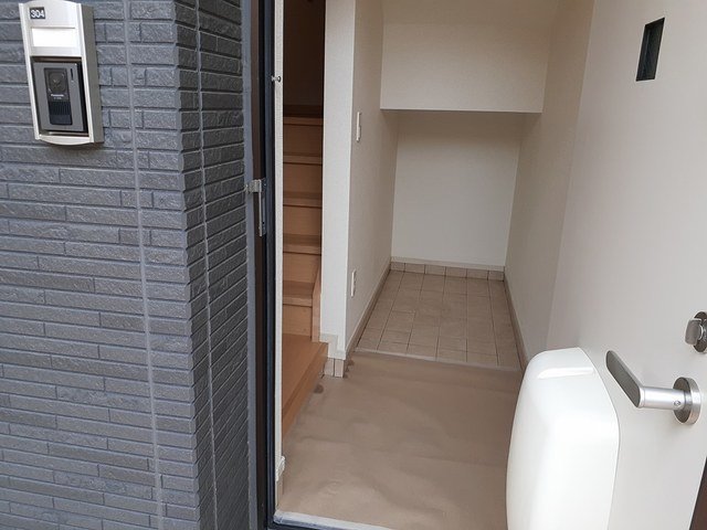 玄関　明るい玄関です