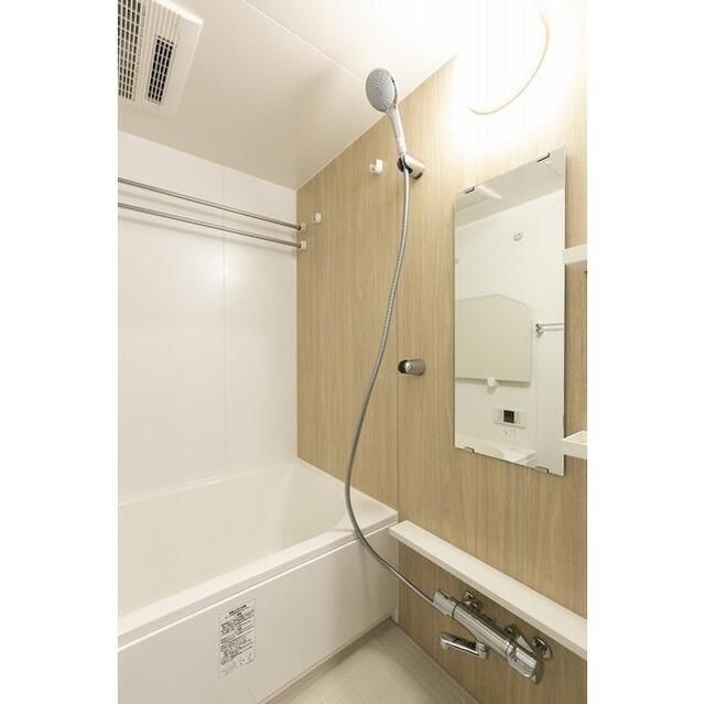 バス・シャワールーム　※別部屋参考写真