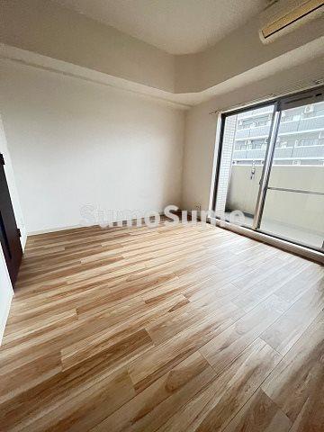 居室・リビング　居間です