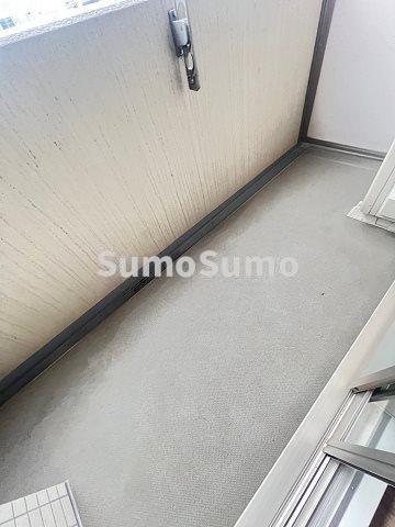 バルコニー　開放的で明るい空間を演出してくれるバルコニーです