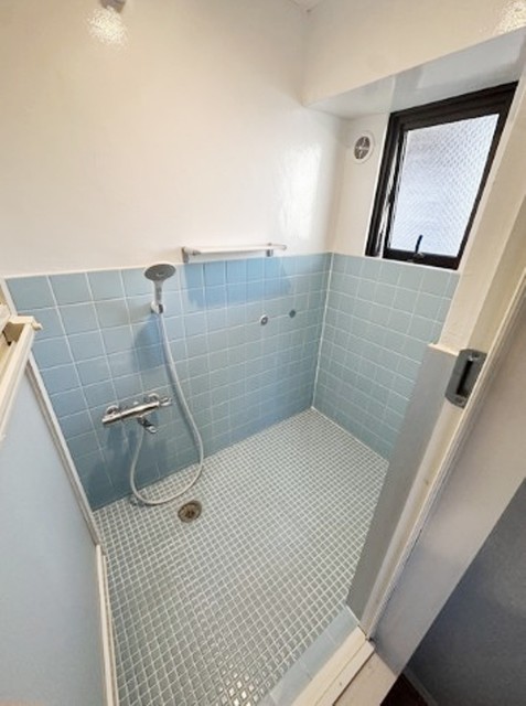 バス・シャワールーム　シャワールーム