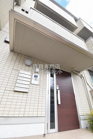 建物外観　キレイな外観