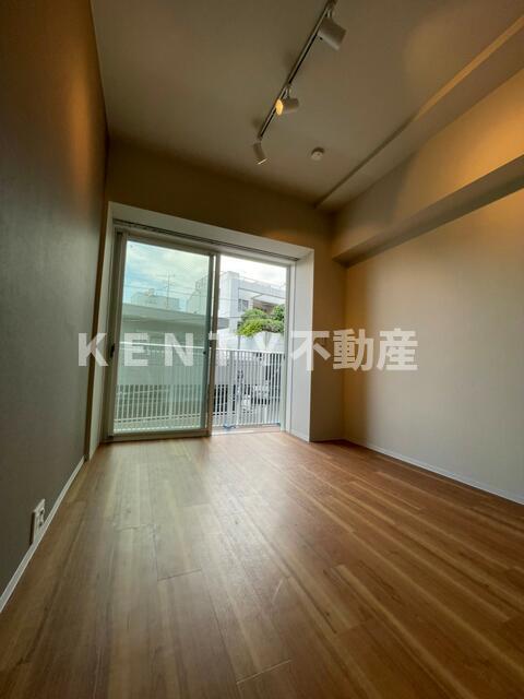 居室・リビング　ゆったり過ごせる居間です