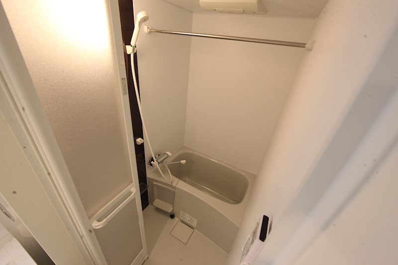 バス・シャワールーム　バスルーム　浴室暖房乾燥機付き