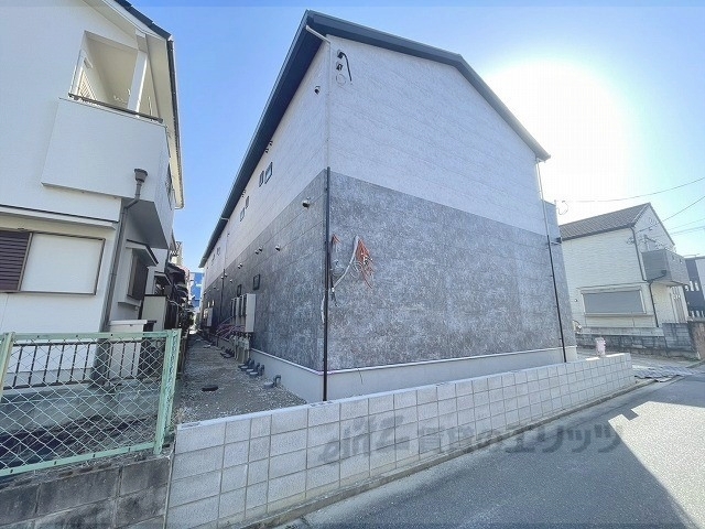 その他共有部分　建物裏側